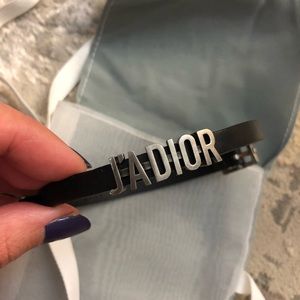 J'Adior Logo Leather Choker